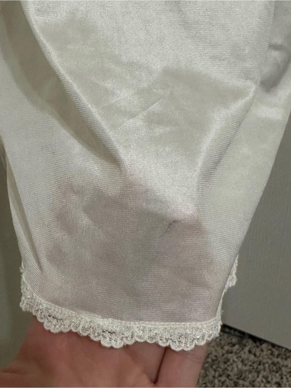 Vintage Ivory Lingerie Lacey Floral Slip - Picture 6 of 6